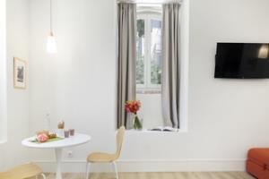 Lisbon Serviced Apartments - Ascensor Da Bica Экстерьер фото